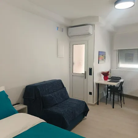 Christina's Apartmán *
