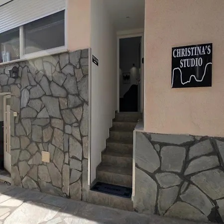 Christina's Kalambaka